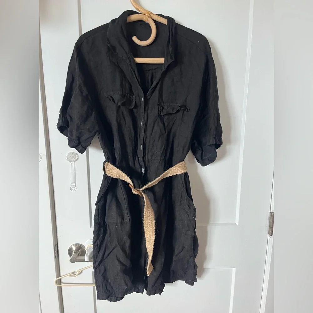Linen romper with woven raffia belt - Picture 1 of 6